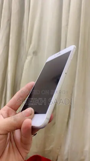 Apple iPhone 6 . (Used)
