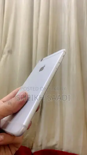 Apple iPhone 6 . (Used)
