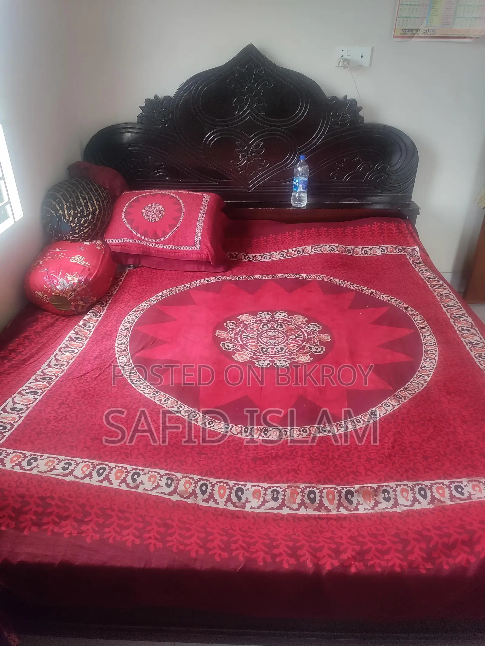 Bed and Almirah