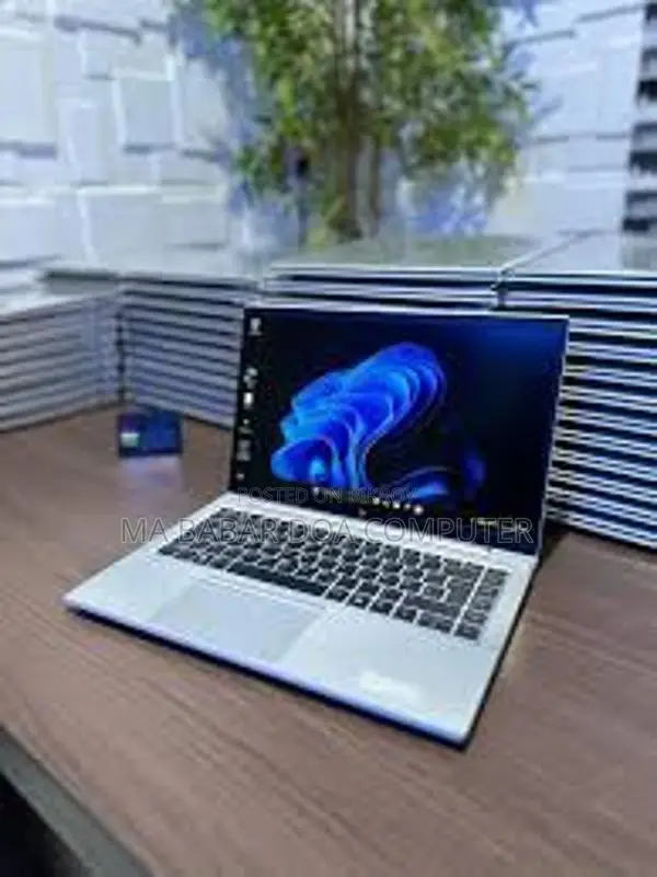 Hp-11th gen-i5-840-g8-Touch screen ddr4-8gb ssd256gb 14”fhd display