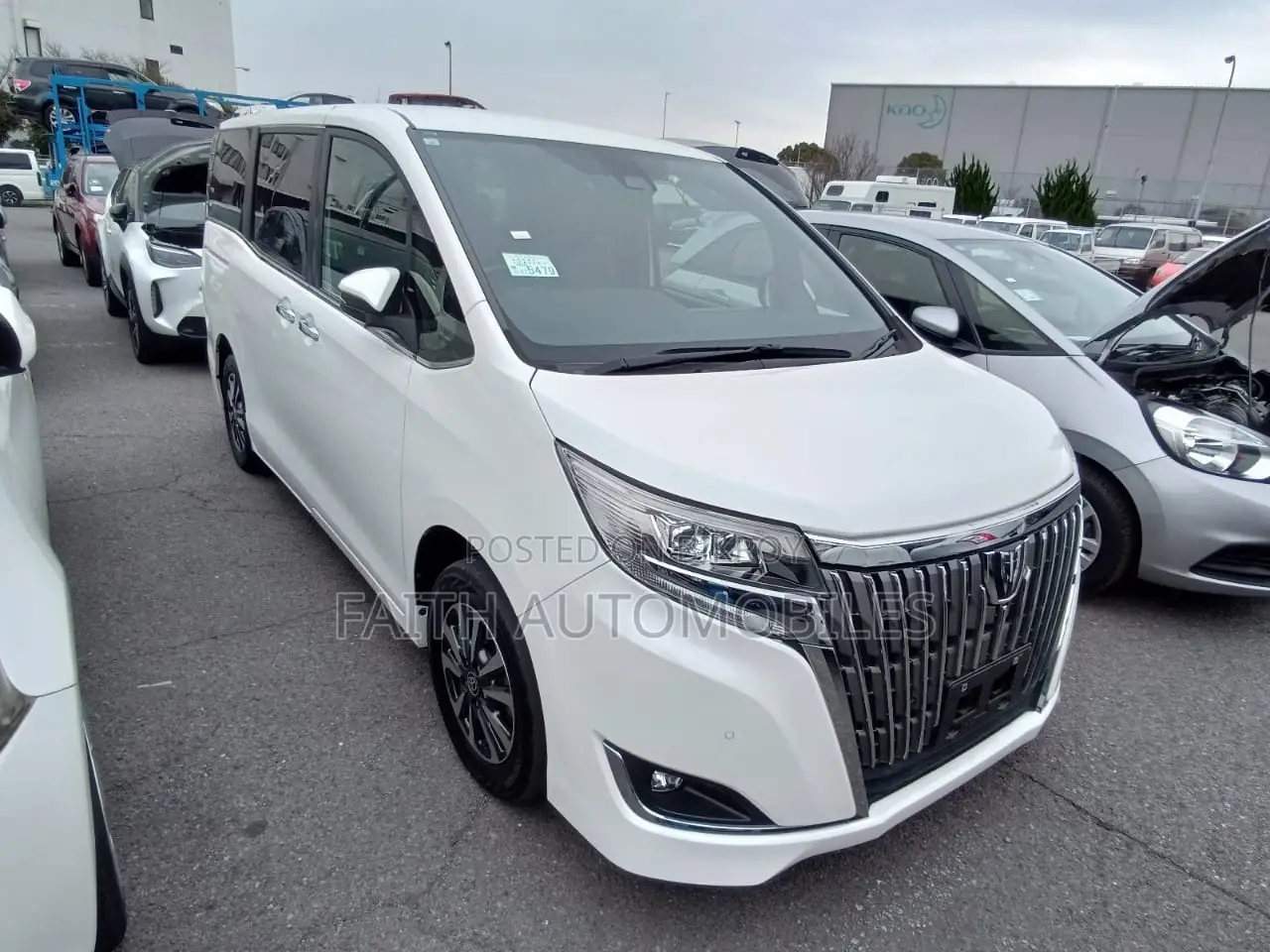 Toyota Esquire GI PETROL 2019