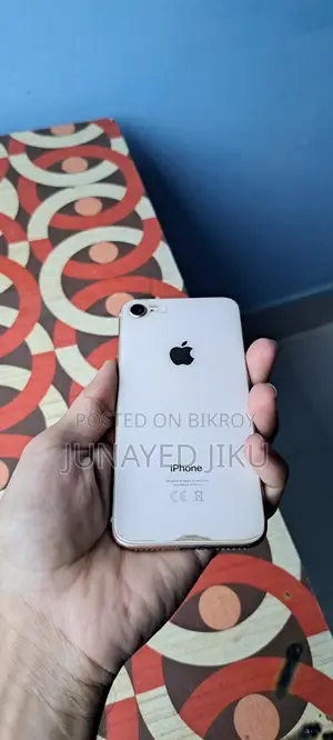 Apple iPhone 8 64gb (Used)