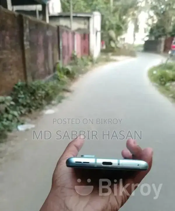 OnePlus 9R 5G (Used)