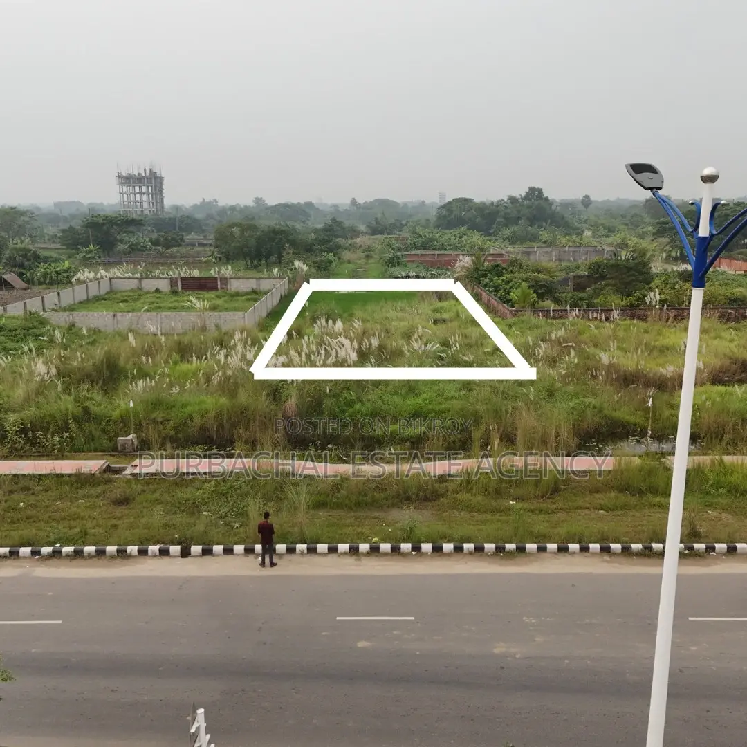 পূর্বমুখী, ৫ কাঠার প্লট সেক্টর #৫ এ