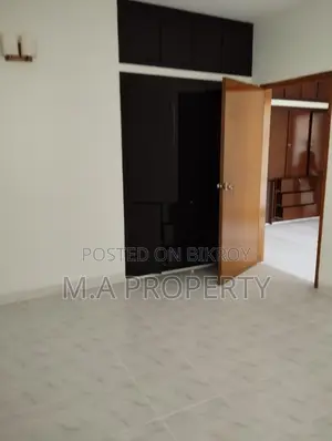 গুলশান ২-এ ৩ বেডরুমের আনফার্নিশড ফ্ল্যাট ভাড়া