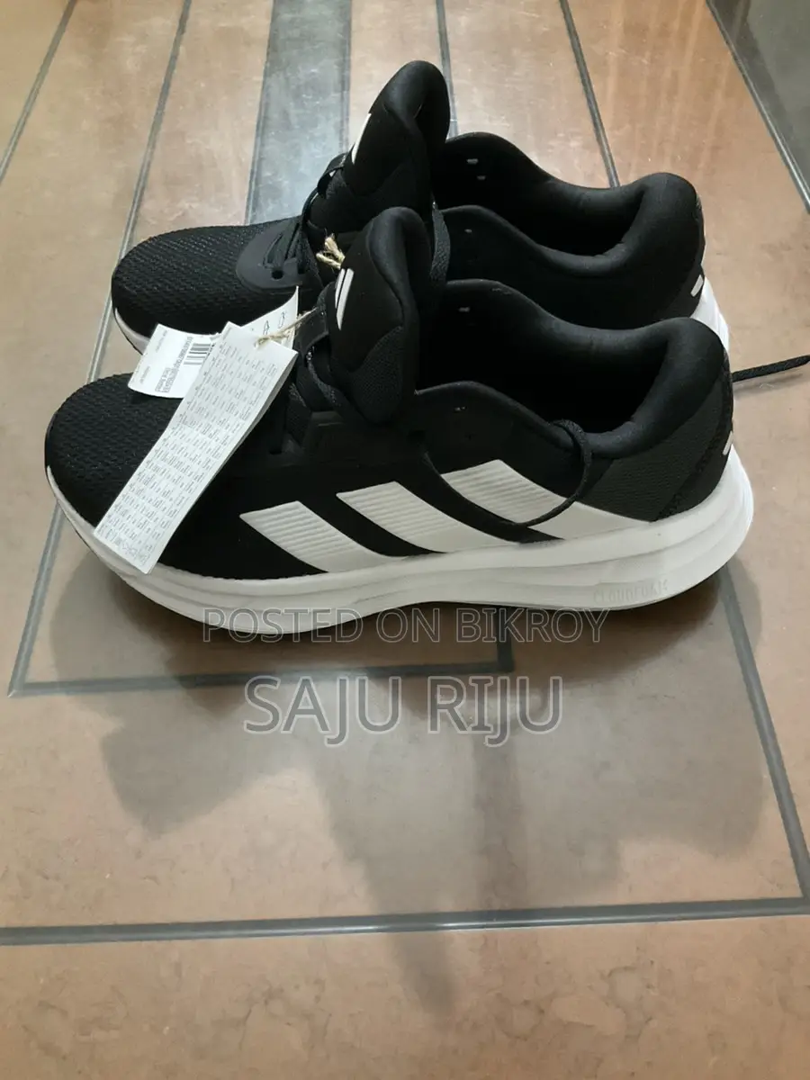 অরিজিনাল Adidas