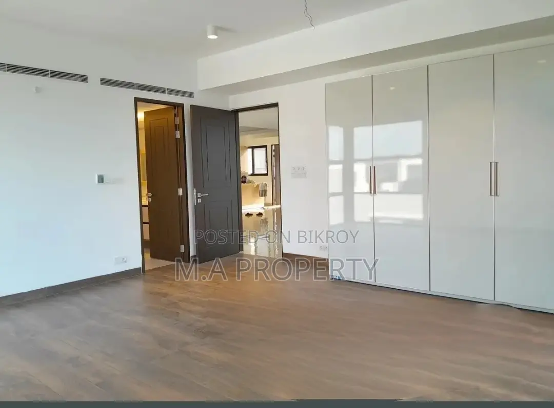 BRAND NEW 5 BED DUPLEX FLAT RENT IN GULSHAN 2 POOL ZIM