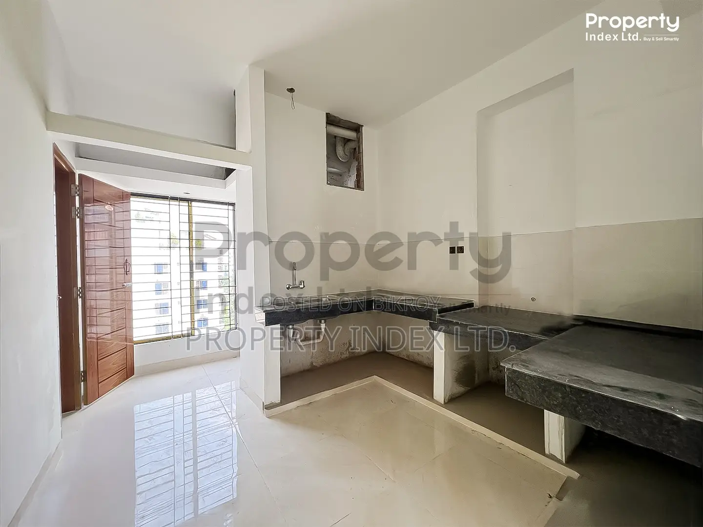 🏢 Flat for Sale! 2400 sqft Apartment at Bashundhara R/A, Block J