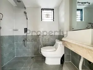 🏢 Flat for Sale! 2400 sqft Apartment at Bashundhara R/A, Block J