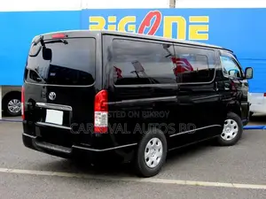 Toyota Hiace GL DUAL ACBLACK 2021
