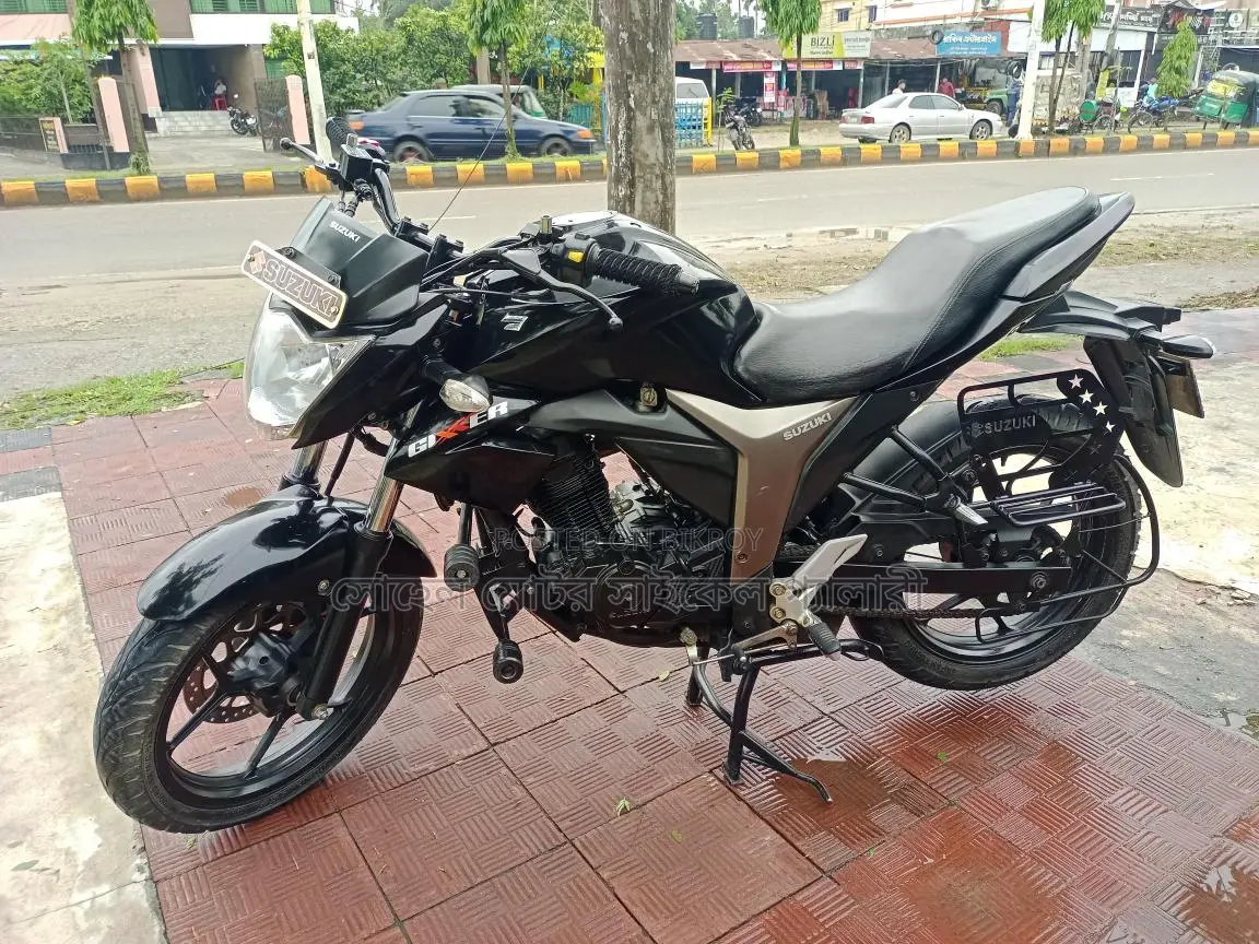 Suzuki Gixxer Monotone 2024 Black