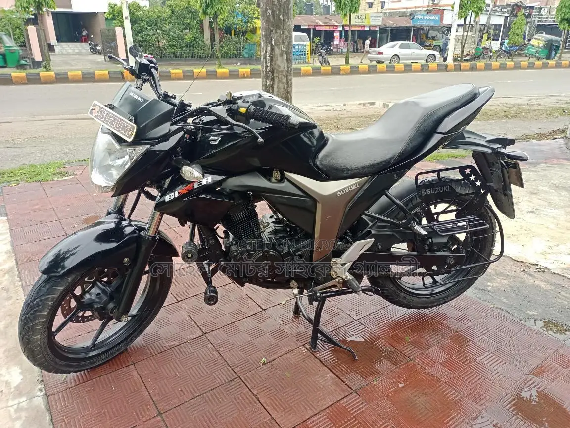 Suzuki Gixxer Monotone 2024 Black