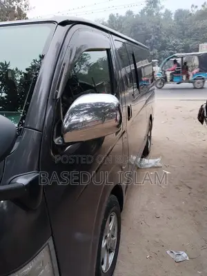 Toyota HiAce 2010 Gray
