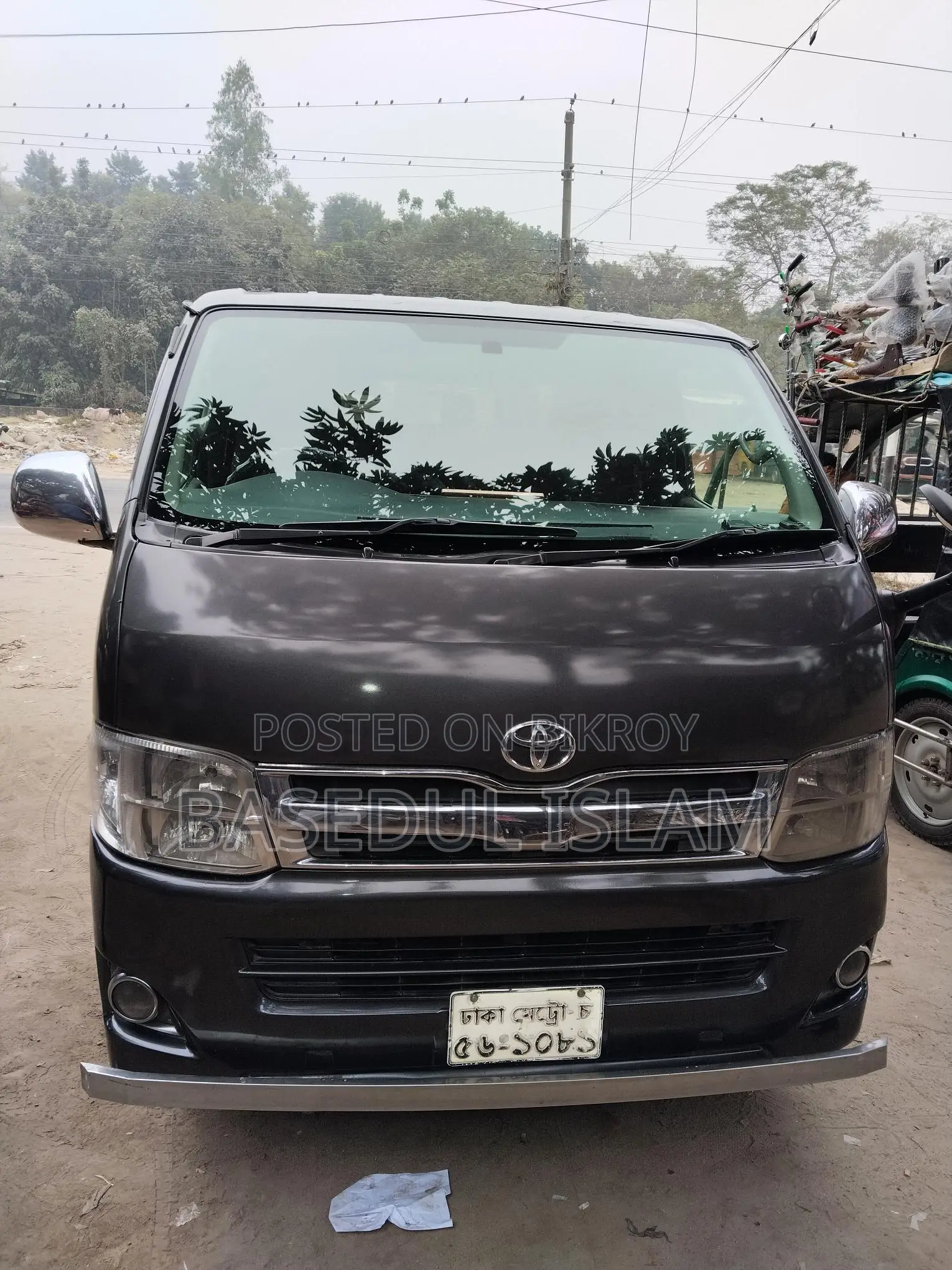 Toyota HiAce 2010 Gray