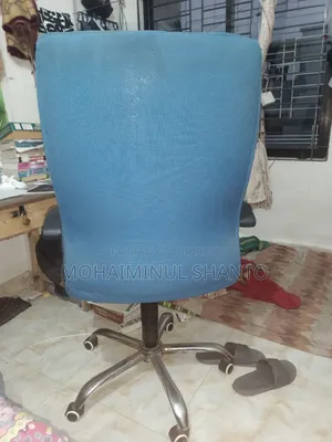Blue Color Boss Chair