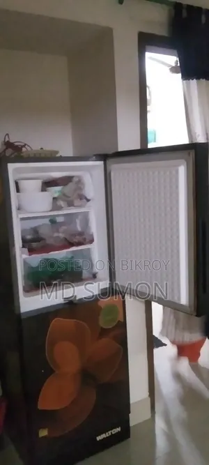 ফ্রি জ বিক্রি