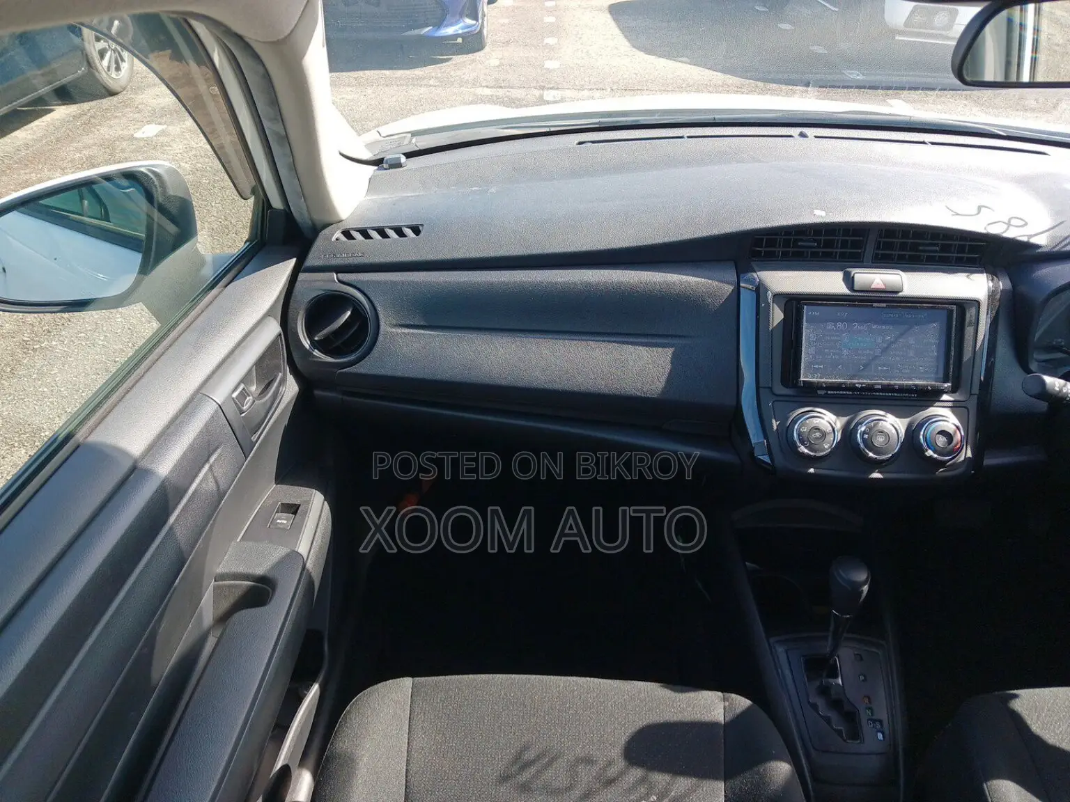 Toyota Axio 2021 White