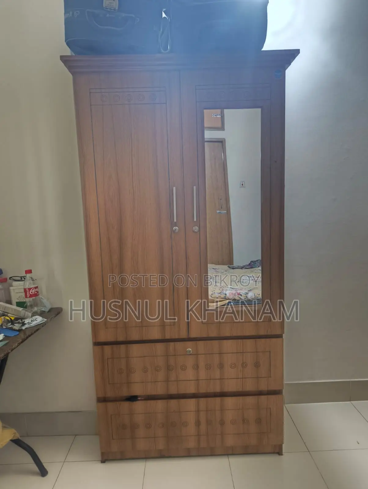 Almirah for Sale