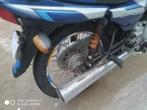Bajaj CT 100 2012