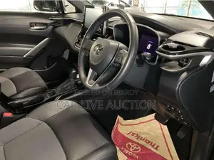 Toyota Corolla Cross hybrid 2021