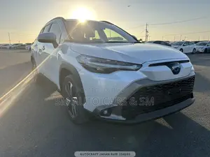 Toyota Corolla Cross Z Pearl Hardtop 2022
