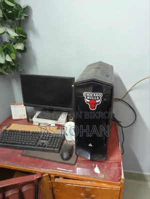 Desktop Computer Dell 8GB Intel Core i5 HDD 1T