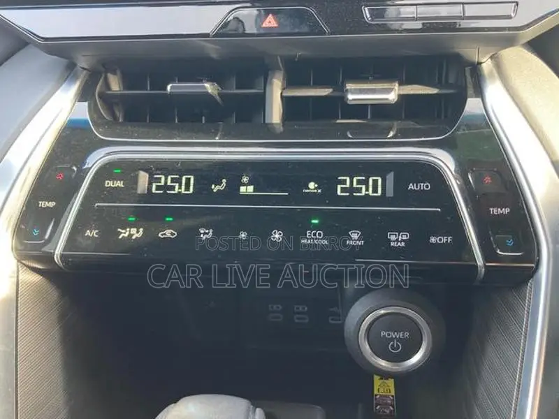 Toyota Harrier Hybrid G 2022
