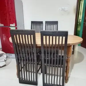 ডাইনিং টেবিল বিক্রি হবে