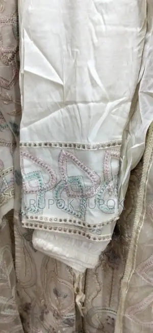 Used Local Three-Piece Sets for Sale