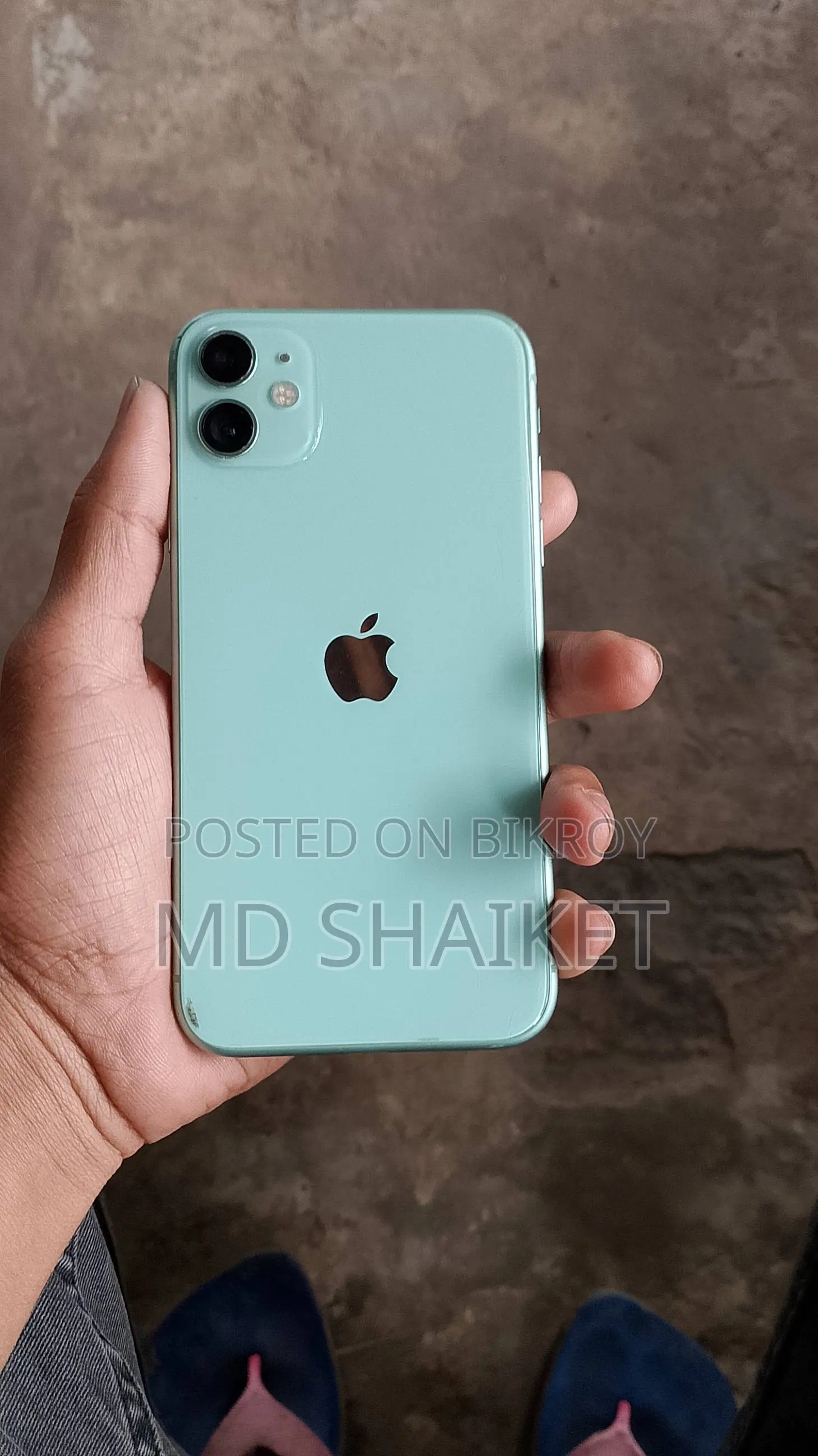 Apple iPhone 11 (Used)