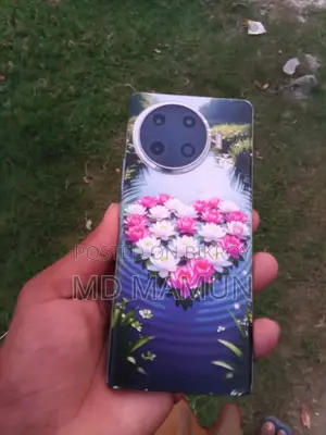 Tecno Spark 20 Pro+ 8+8-256 (Used)