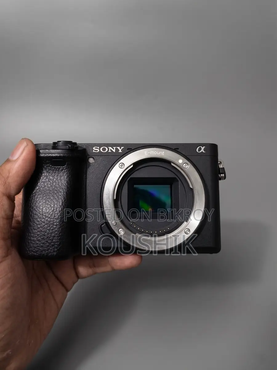 Sony a6400 with Sigma 30mm 1.4 Almost new