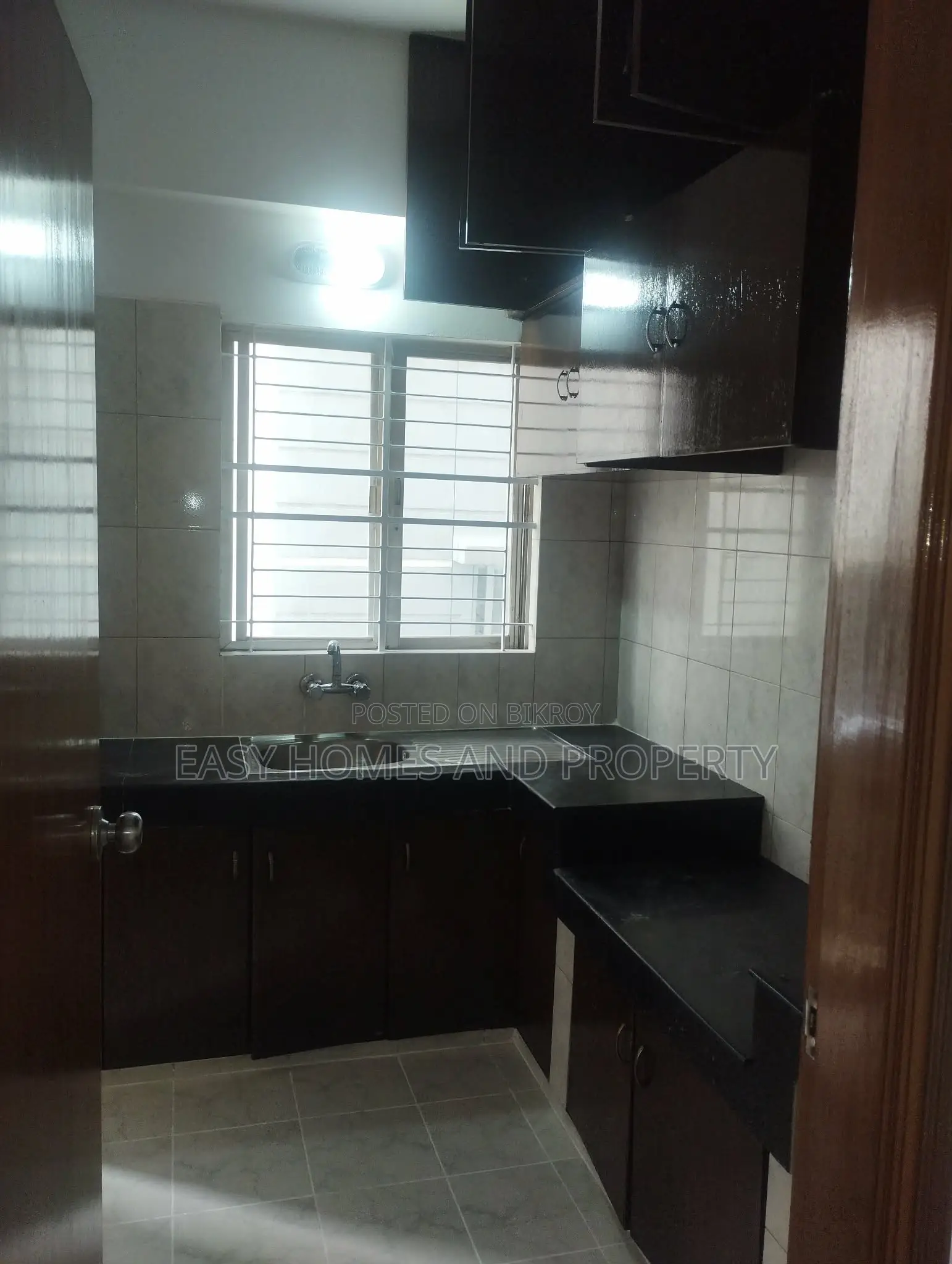 1507 Sft Ready Apt For Sale At Block B Basundhara, Dhaka