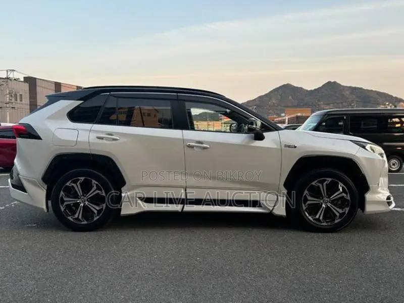 Toyota RAV4 PHEV 2021