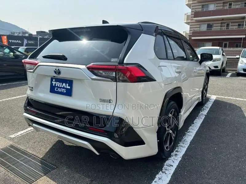 Toyota RAV4 PHEV 2021