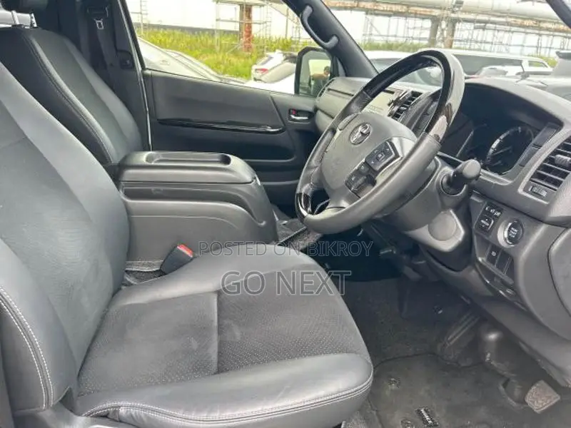 Toyota Hiace SGL Dark Prime II 2020