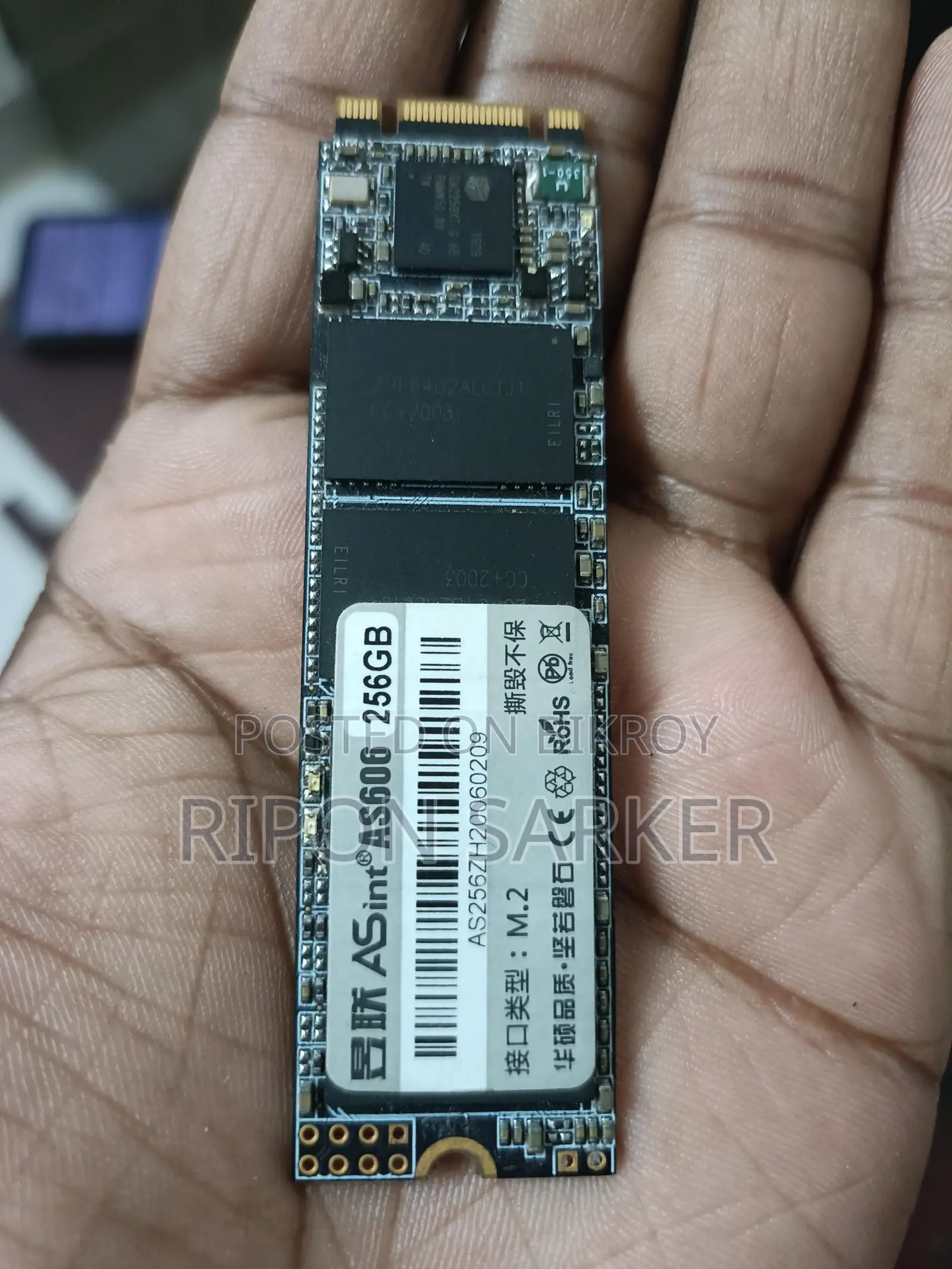 256 GB M.2 SSD