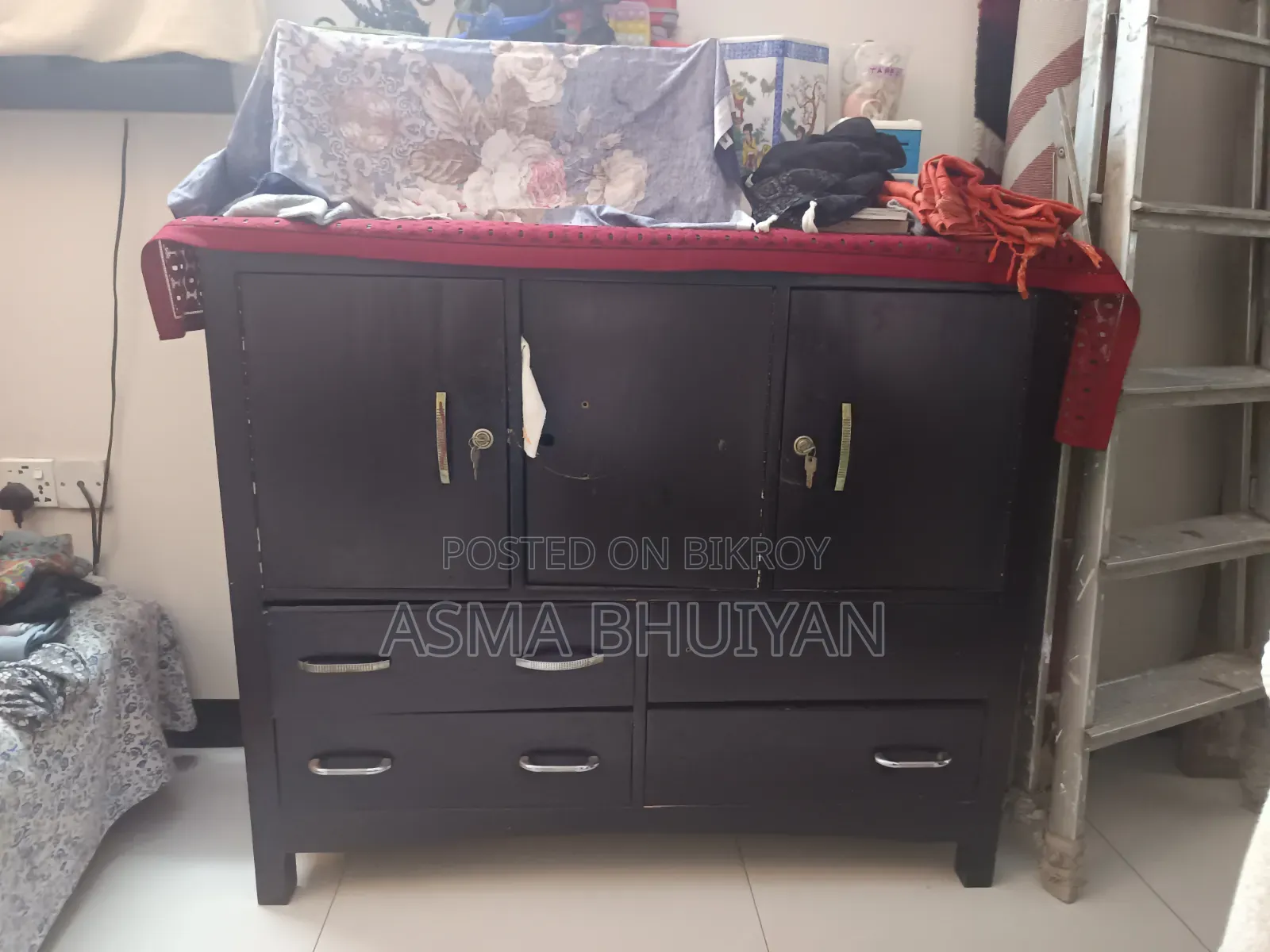 Kids' Wardrobe Made of Wood, Good Condition