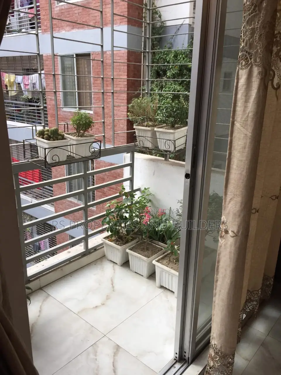 Dream Used Flat for Sale @ Ruposhi