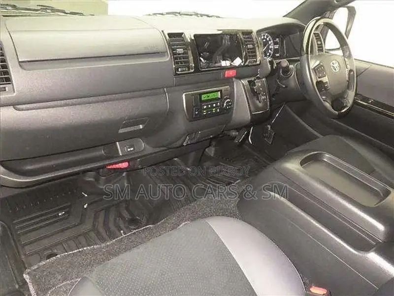 Toyota Hiace Super GL Dark Prime2 2022