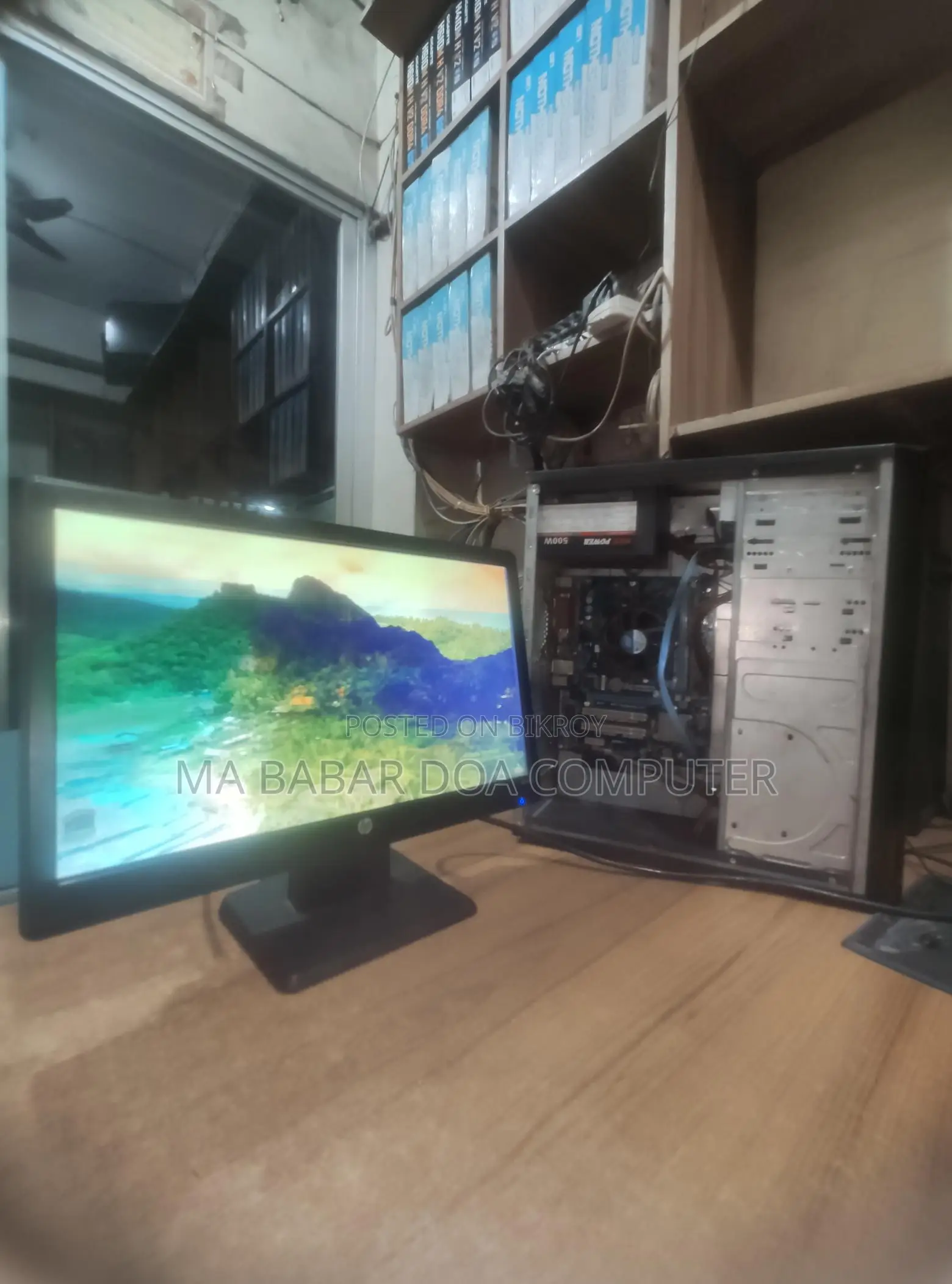 Vampire Offer: SSD 480GB, 500GB HDD, 8GB RAM, Core i3-4th Gen, 19" LED, 1-Year Warranty
