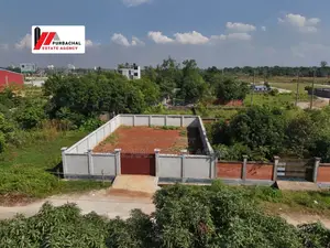সেক্টর ১০-এ ৩০০ ফুটের কাছে ৫ কাঠার প্লট