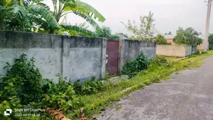 সেক্টর-২৩ এ ৩০ ফুট রাস্তা সংলগ্ন লেক পার্ক ৩ কাঠা পূর্বমুখী জমি..