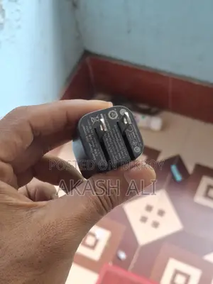 অ্যাঙ্কার ২৫ ওয়াট চার্জার ক্যাবলসহ