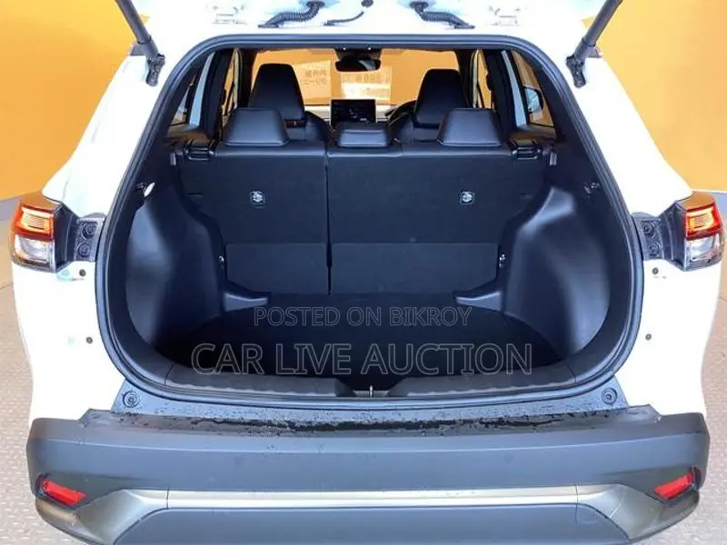 Toyota Corolla Cross Hybrid Z Package 2021