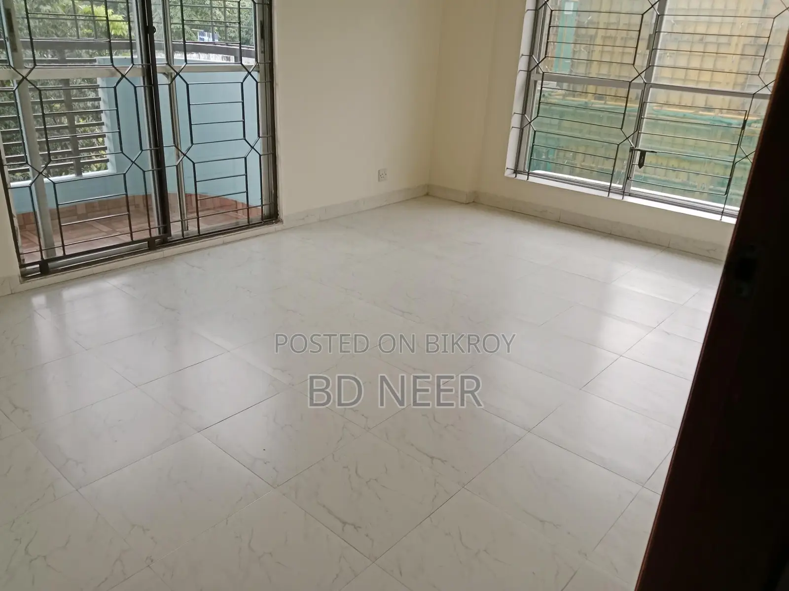 Pretty looking 4 Bed room apt rent in Gulshan