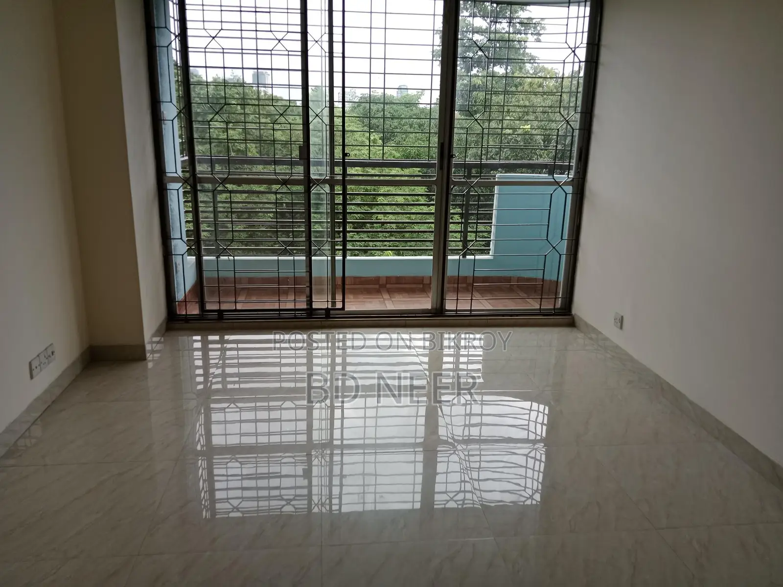 Pretty looking 4 Bed room apt rent in Gulshan