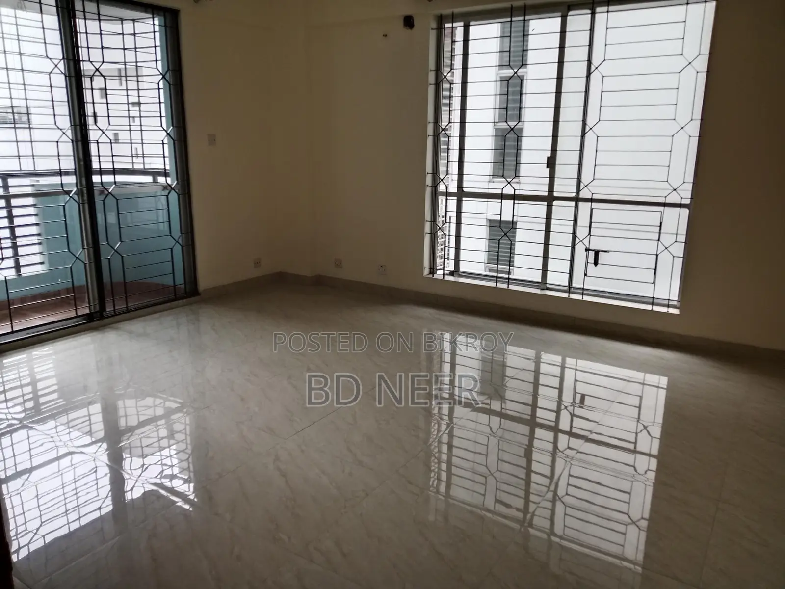 Pretty looking 4 Bed room apt rent in Gulshan