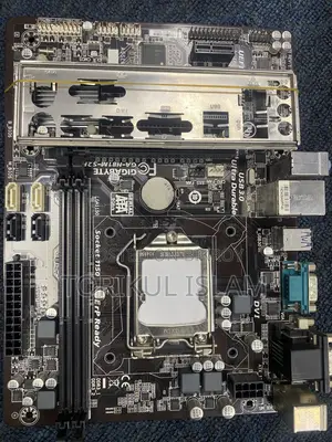Gigabyte 81 Motherboard