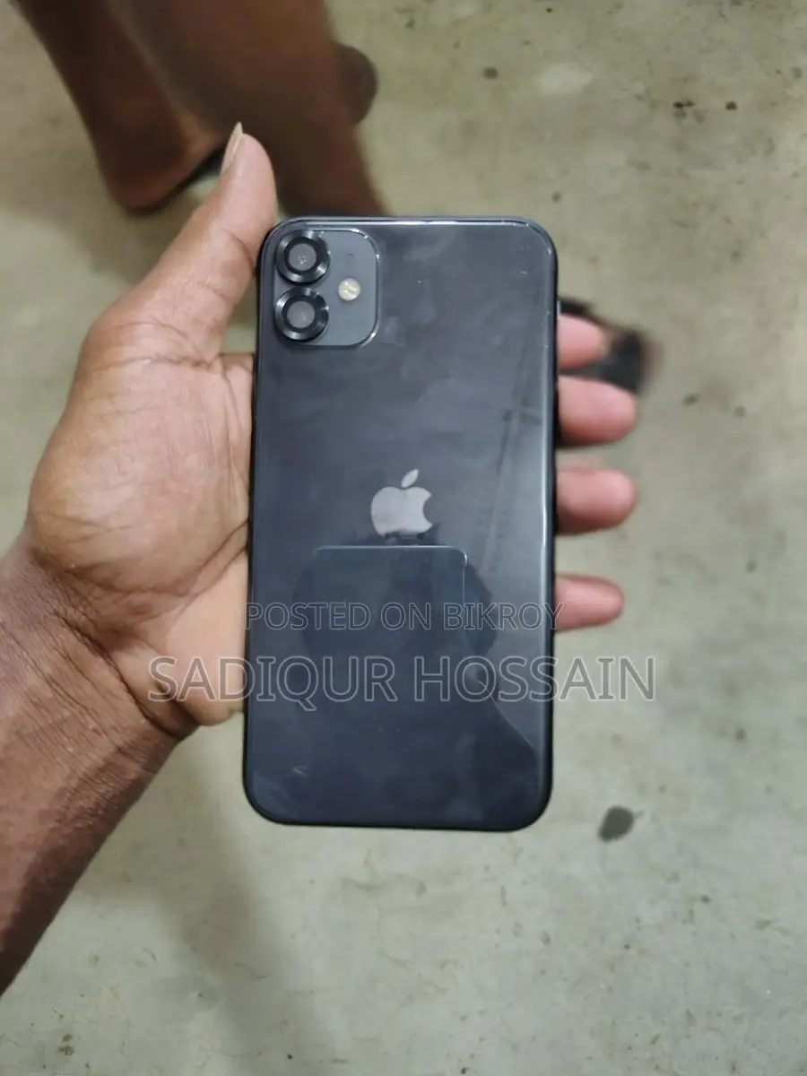 Apple iPhone 11 64GB (Used)